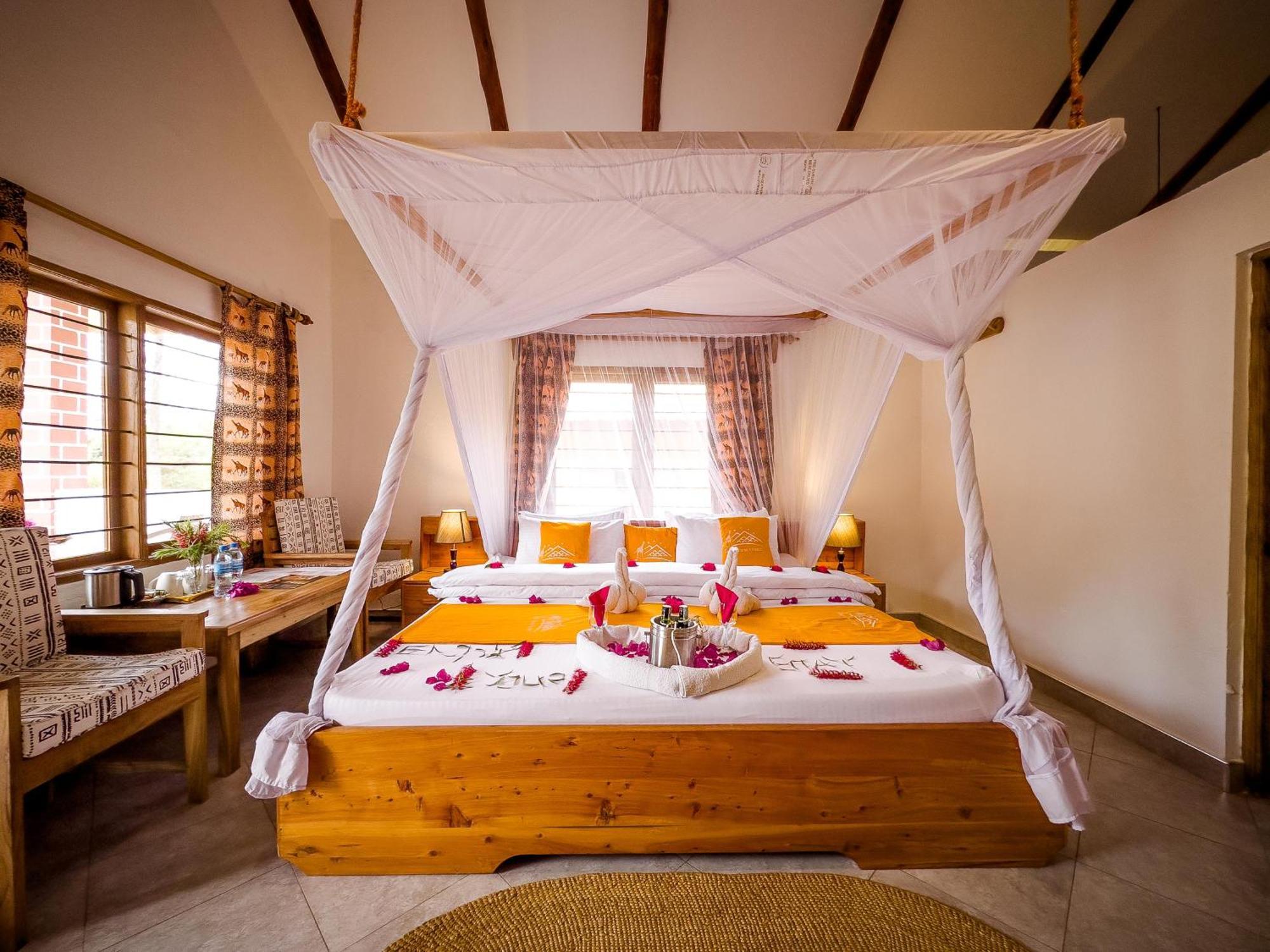 Meru View Lodge Usa River Екстериор снимка